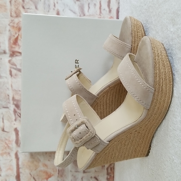 New Marc Fisher Hipiee 2 Espadrille Wedge Sandal - Picture 1 of 12